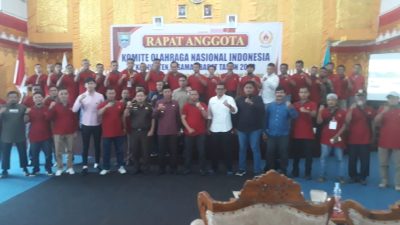 Wabup Pasbar Membuka Secara Resmi RAT KONI Thn 2022